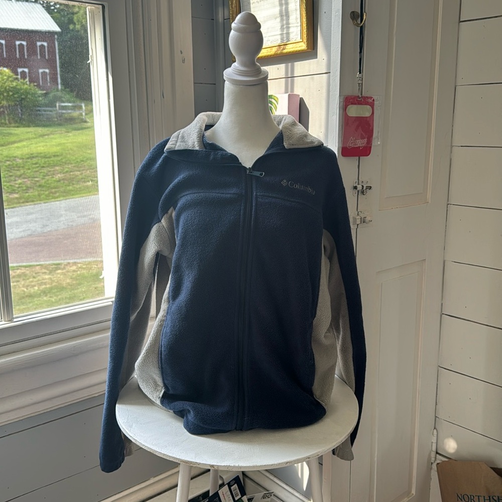 Columbia Zip Up